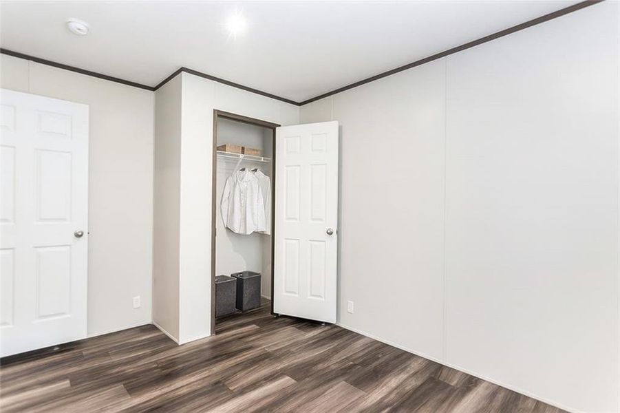 Spacious, unfurnished interior of a new home in , Ellijay (Image 23).