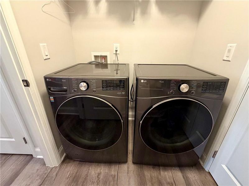 Close-up of interior finishes inside a home in , Hiram (Image 21). Close-up of interior finishes inside a home in , Hiram (Image 21).