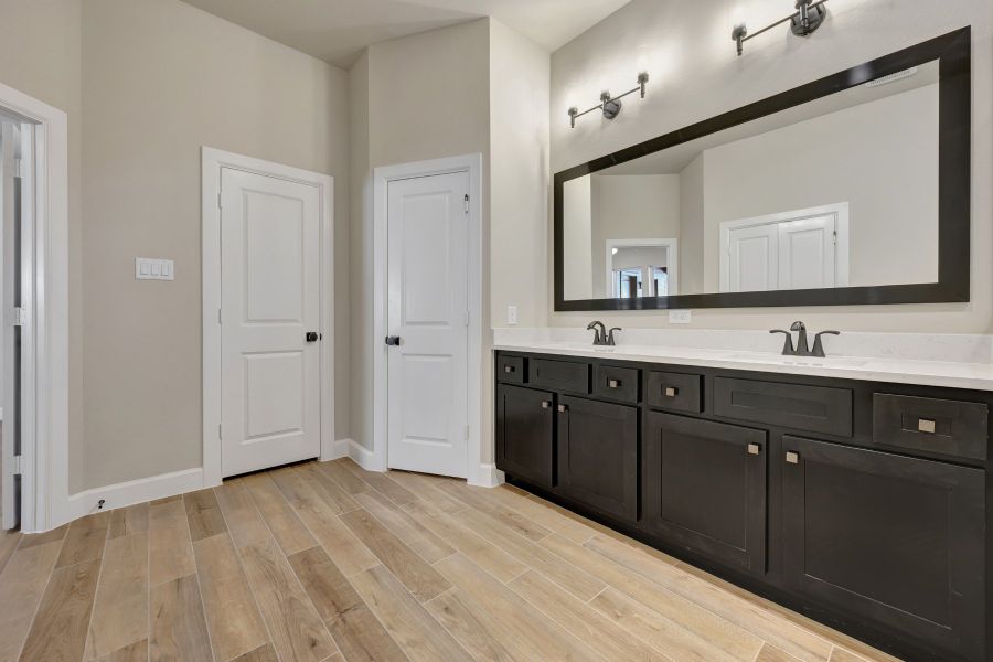 Owner's Bath Owner's Bath