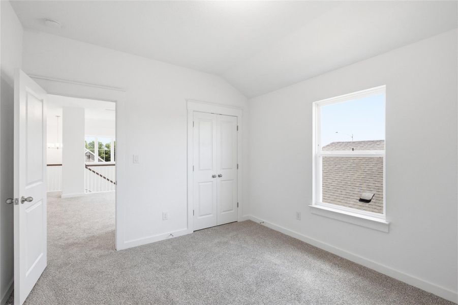 Spacious, unfurnished interior of a new home in Creeks Crossing, Elgin (Image 30). Spacious, unfurnished interior of a new home in Creeks Crossing, Elgin (Image 30).