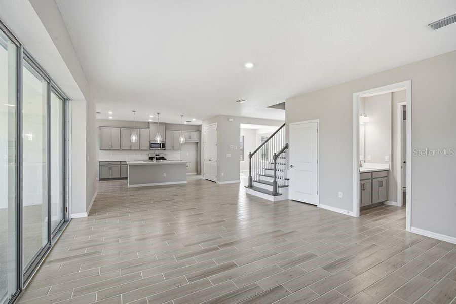 Spacious, unfurnished interior of a new home in Hammock at Two Rivers, Zephyrhills (Image 15). Spacious, unfurnished interior of a new home in Hammock at Two Rivers, Zephyrhills (Image 15).