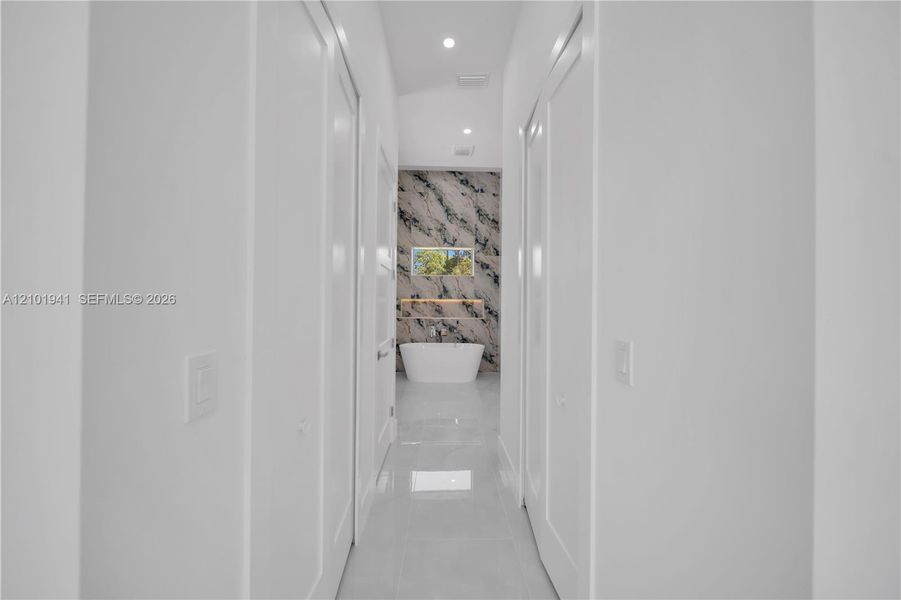 Image 35 of a home in .