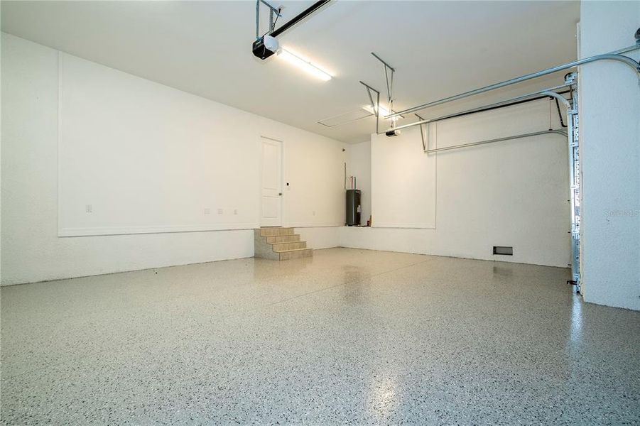 Spacious, unfurnished interior of a new home in , Port Charlotte (Image 31). Spacious, unfurnished interior of a new home in , Port Charlotte (Image 31).