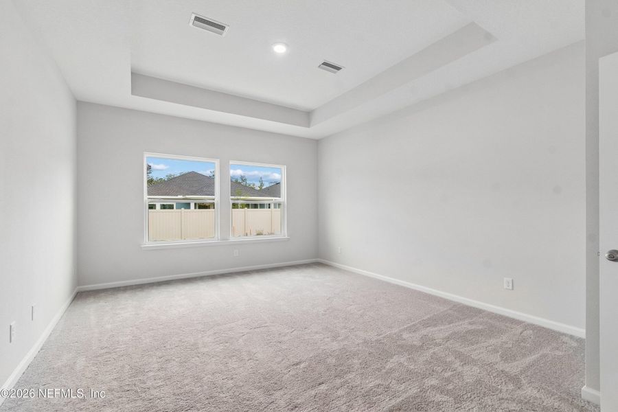Spacious, unfurnished interior of a new home in Tributary 50', Yulee (Image 20).