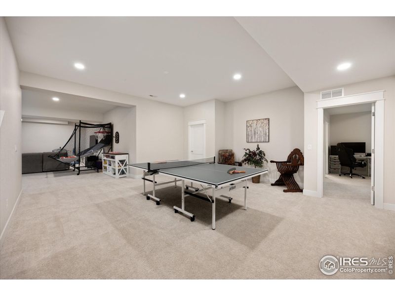 Image 45 of a home in Westerly. Image 45 of a home in Westerly.