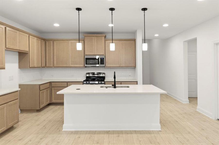 1809 Gleasondale - Kitchen 1809 Gleasondale - Kitchen
