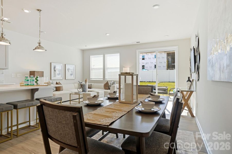 For representation purposes of floorplan only, actual homesite is under construction and design and structural options may vary For representation purposes of floorplan only, actual homesite is under construction and design and structural options may vary