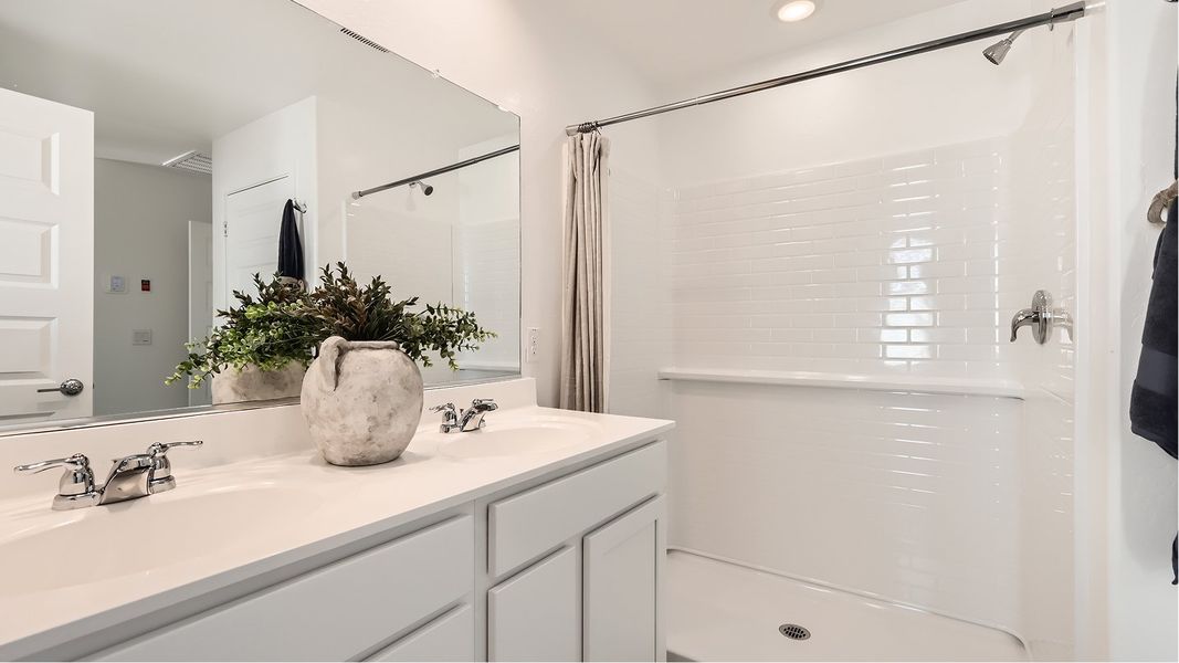 3059 Pacifica Owners Bath F2