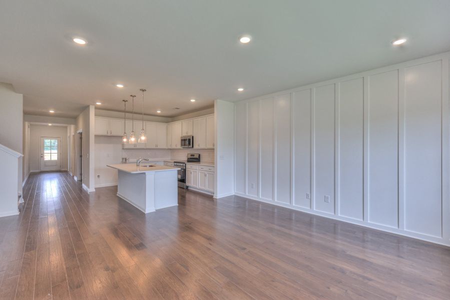 *Photo of example home. Selections & Finishes May Vary.
