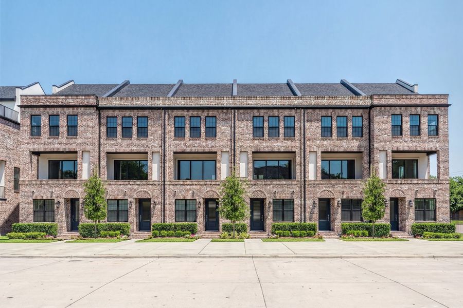 Condo located in Dallas, TX showcasing its design and architecture (Image 1). Condo located in Dallas, TX showcasing its design and architecture (Image 1).