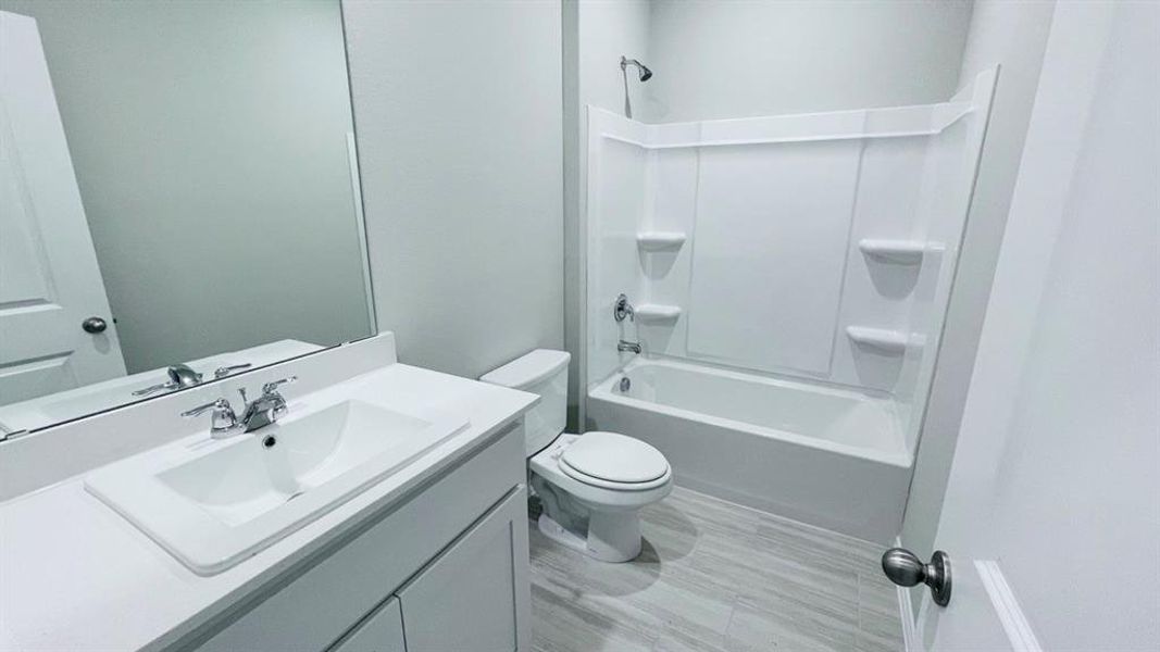 Furnished interior view inside a new home in Sunnycreek, Fort Worth (Image 7).