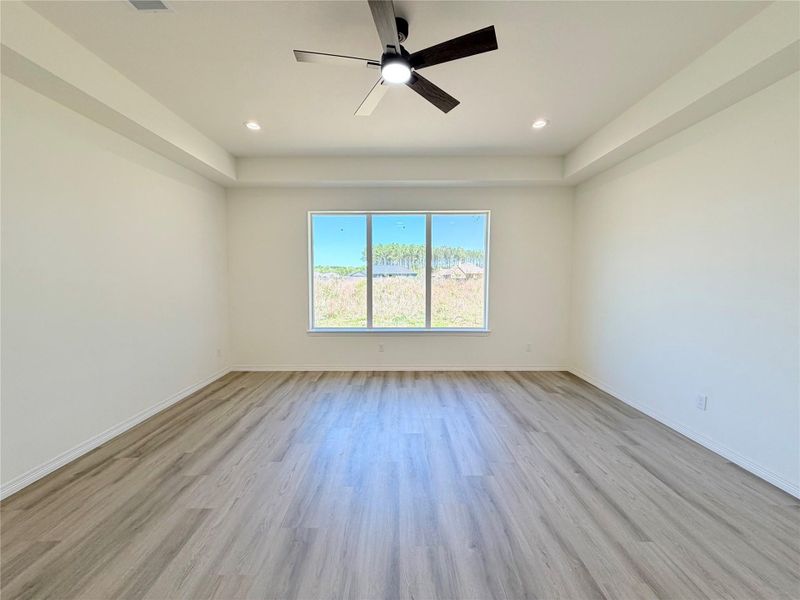 Spacious, unfurnished interior of a new home in , Dayton (Image 38).