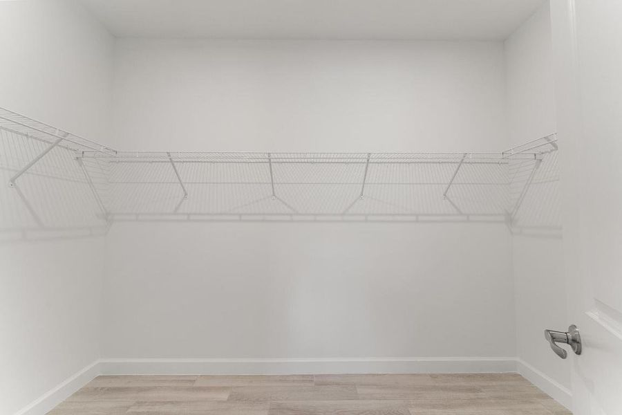 US_SEF_BRIAR_LOT 42_Owners Closet