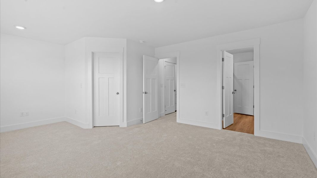 Furnished interior view inside a new home in Saluda Crossing, Piedmont (Image 23).