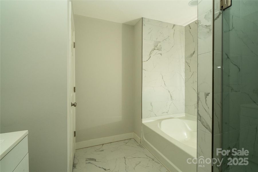 Image 27 of a home in .