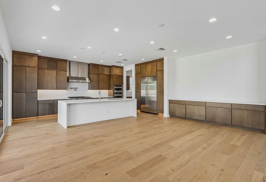 Kitchen Dining - 8 of 17