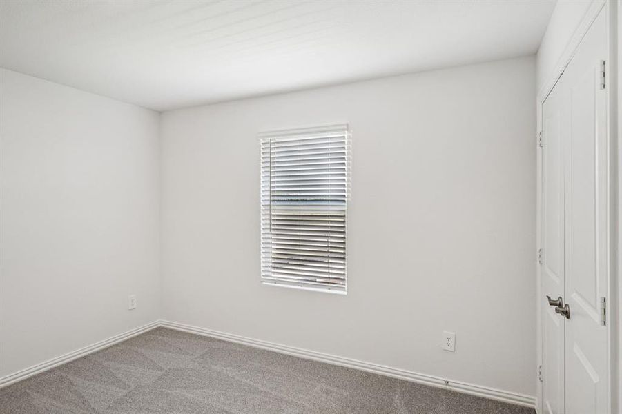 Photo is not of the actual home, but is an inspirational photo of builder’s model home and may depict options, furnishings, and/or decorator features that are not included. Photo is not of the actual home, but is an inspirational photo of builder’s model home and may depict options, furnishings, and/or decorator features that are not included.