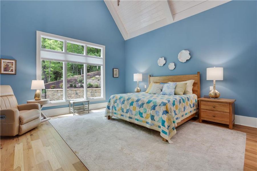 Furnished interior view inside a new home in , Dahlonega (Image 53).