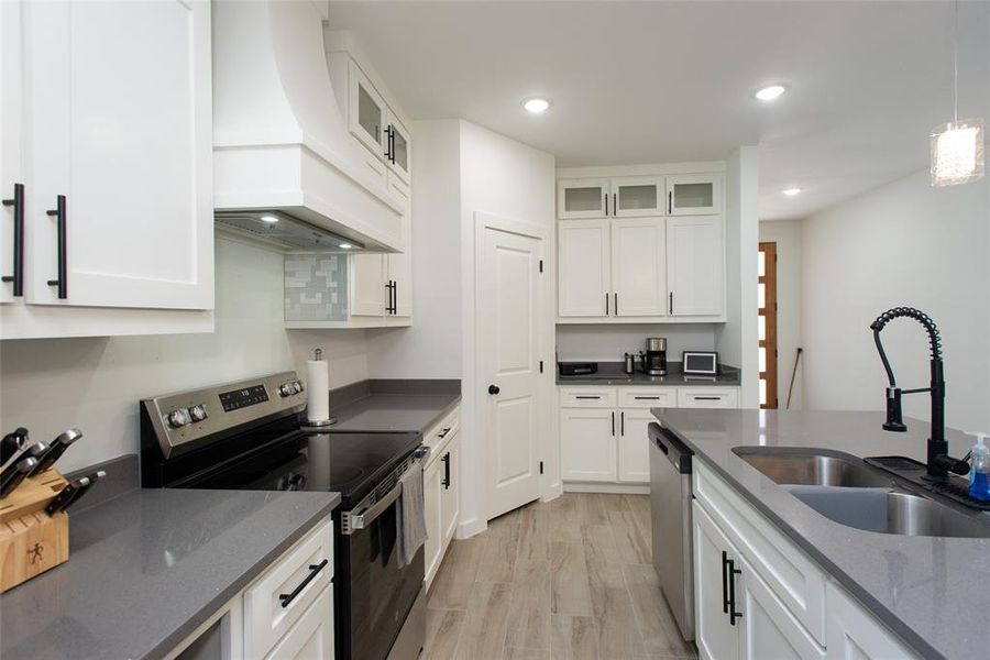 Furnished interior view inside a new home in , Trinidad (Image 7).