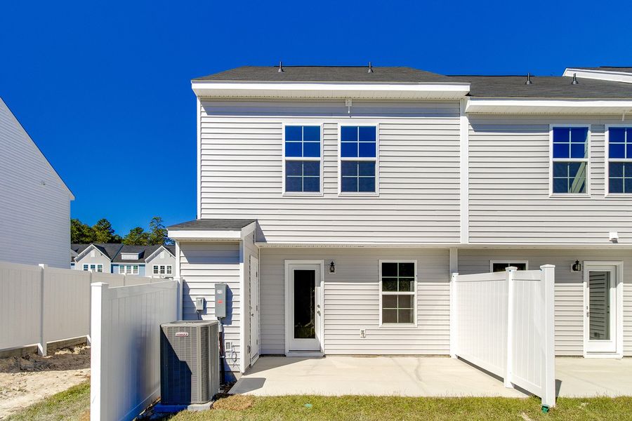 Exterior details and patio area of a home in Haynes Park, Columbia (Image 19).