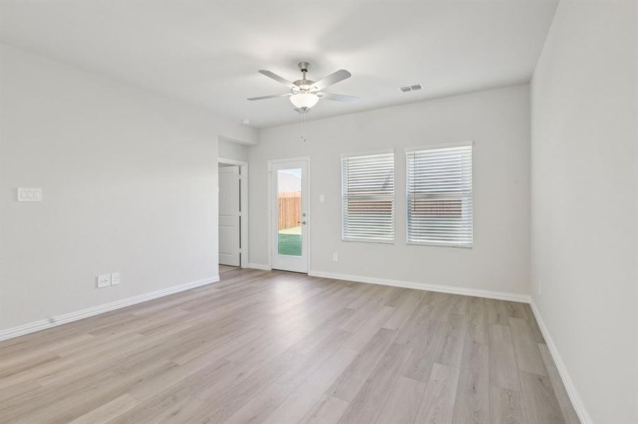 Photo is not of the actual home, but is an inspirational photo of builder’s model home and may depict options, furnishings, and/or decorator features that are not included.