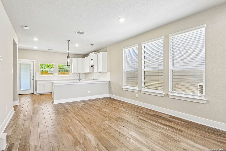 Spacious, unfurnished interior of a new home in Stetson Ridge, Marion (Image 43).