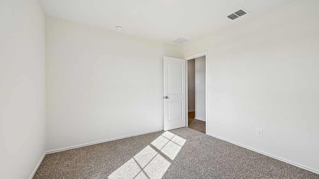 Spacious, unfurnished interior of a new home in Watermill, Uhland (Image 29). Spacious, unfurnished interior of a new home in Watermill, Uhland (Image 29).