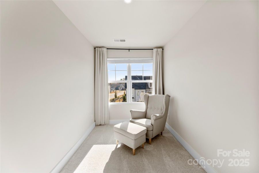 3rd Floor Sitting Area