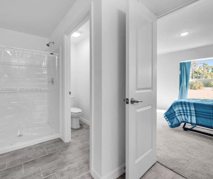 Furnished interior view inside a new home in , Cape Coral (Image 5).