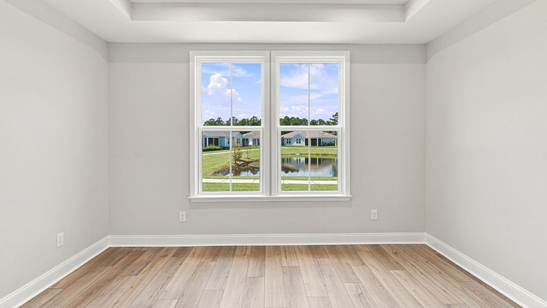 Spacious, unfurnished interior of a new home in Sun City Hilton Head, Bluffton (Image 23).