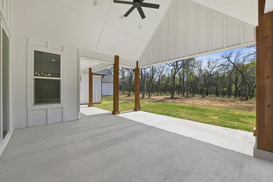 View of patio / terrace featuring ceiling fan