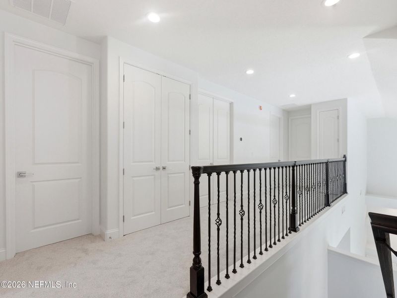 Spacious, unfurnished interior of a new home in Silver Landing At Silverleaf, St. Augustine (Image 50).