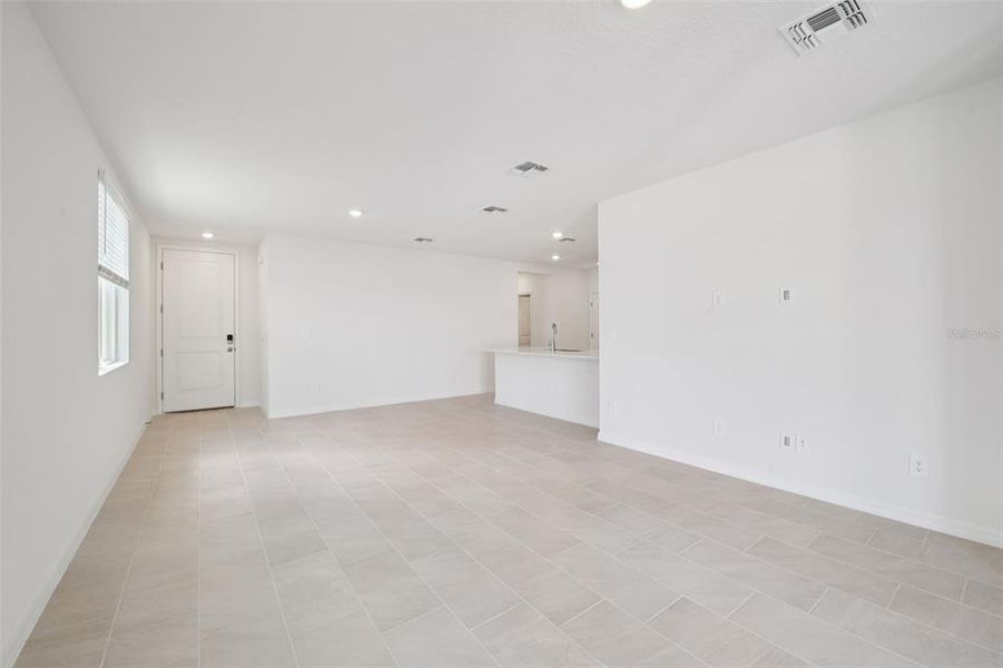 Spacious, unfurnished interior of a new home in Ridgehaven - Villas, Ormond Beach (Image 18).