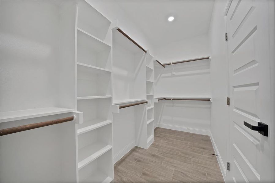 Image 25 of a home in .