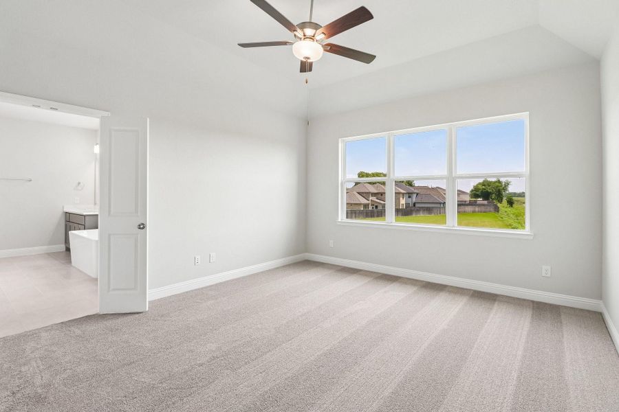 Spacious, unfurnished interior of a new home in Sienna 40', Missouri City (Image 25). Spacious, unfurnished interior of a new home in Sienna 40', Missouri City (Image 25).