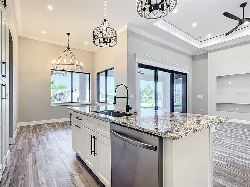 Spacious, unfurnished interior of a new home in , Englewood (Image 18).