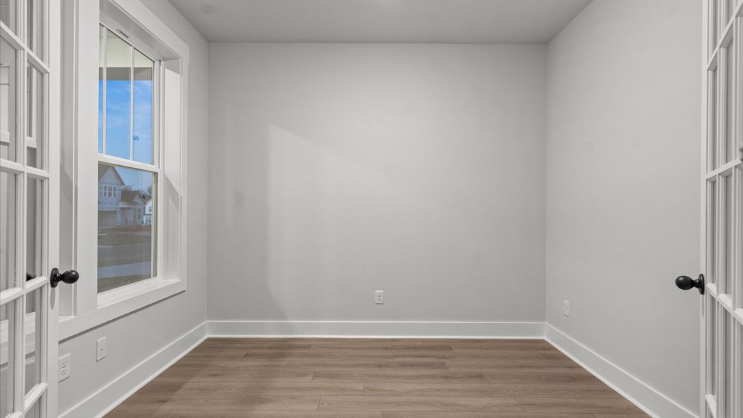 Furnished interior view inside a new home in Woodglen, Piedmont (Image 6). Furnished interior view inside a new home in Woodglen, Piedmont (Image 6).