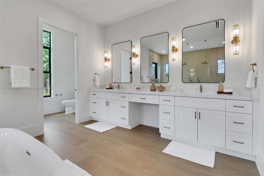 Furnished interior view inside a new home in , Naples (Image 15).