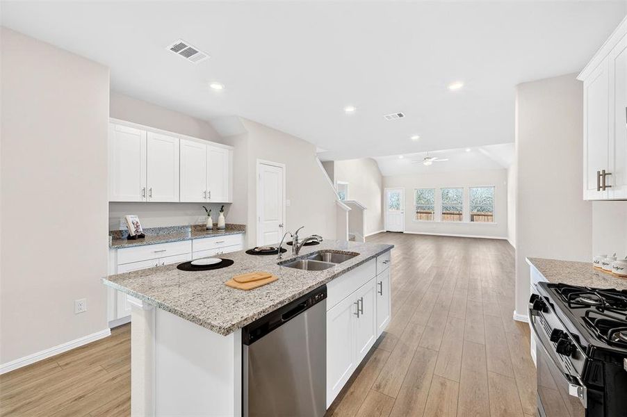 Furnished interior view inside a new home in Forest Park, Princeton (Image 7).
