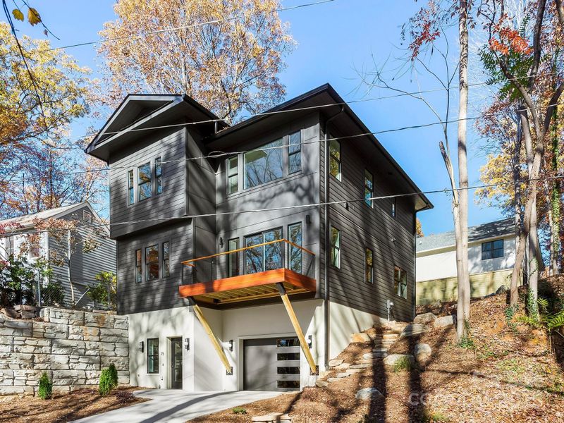 Image 38 of a home in .