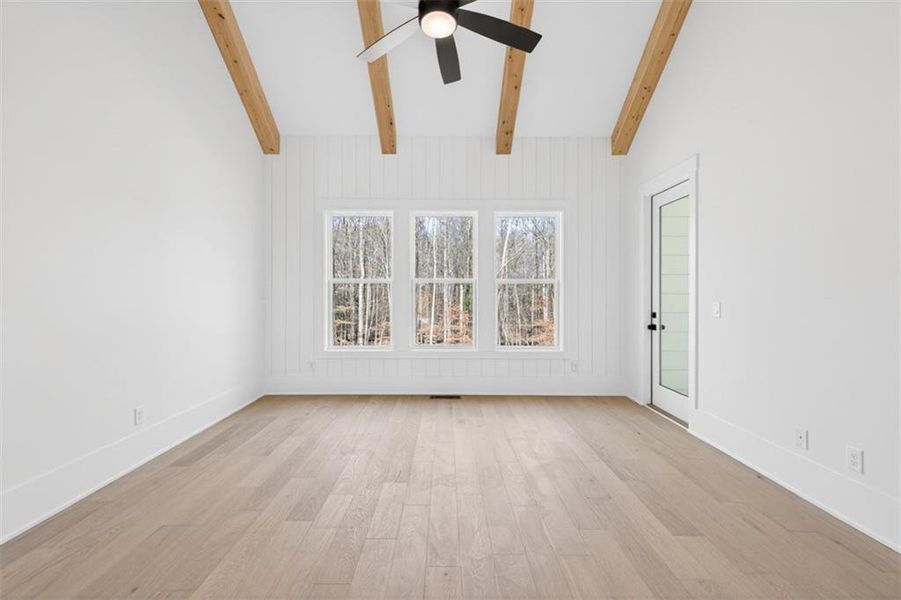 Spacious, unfurnished interior of a new home in , Jefferson (Image 41).