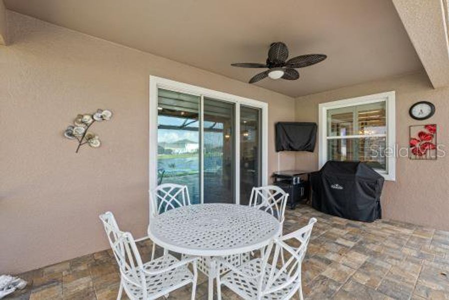 Furnished interior view inside a new home in , Bradenton (Image 15).