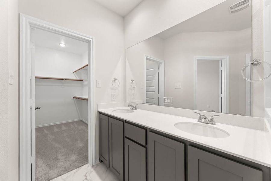 Front exterior of a new home in Northspur, Terrell, TX, highlighting curb appeal (Image 10). Front exterior of a new home in Northspur, Terrell, TX, highlighting curb appeal (Image 10).