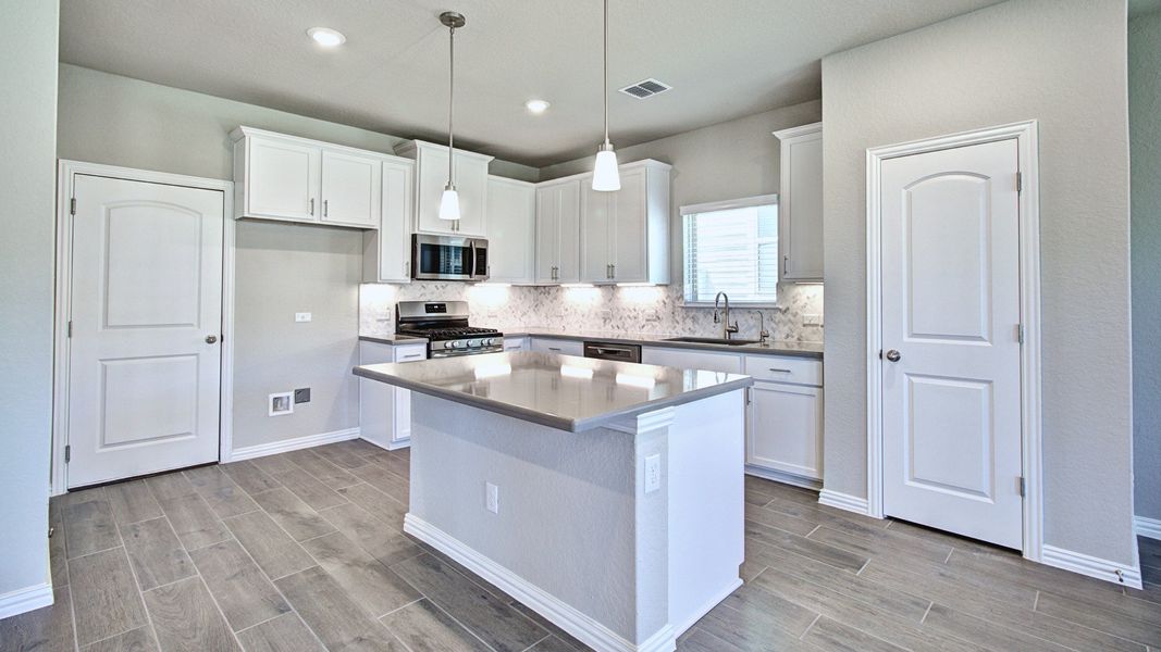 Representative furnished interior of a home built from the Polaris by Brightland Homes in Mostyn Springs, Magnolia (Image 5).