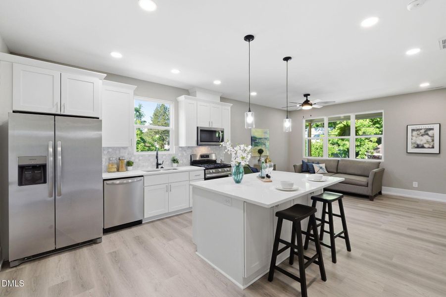 25-web-or-mls-P1127627 25-web-or-mls-P1127627