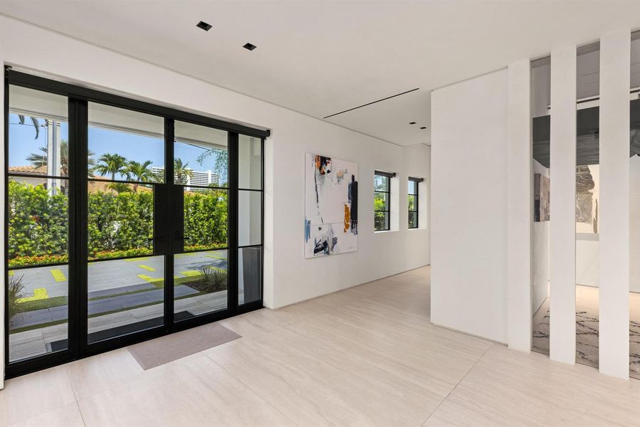 Foyer 4