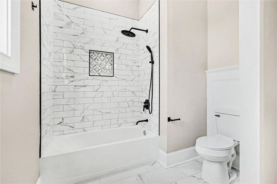 Image 29 of a home in .