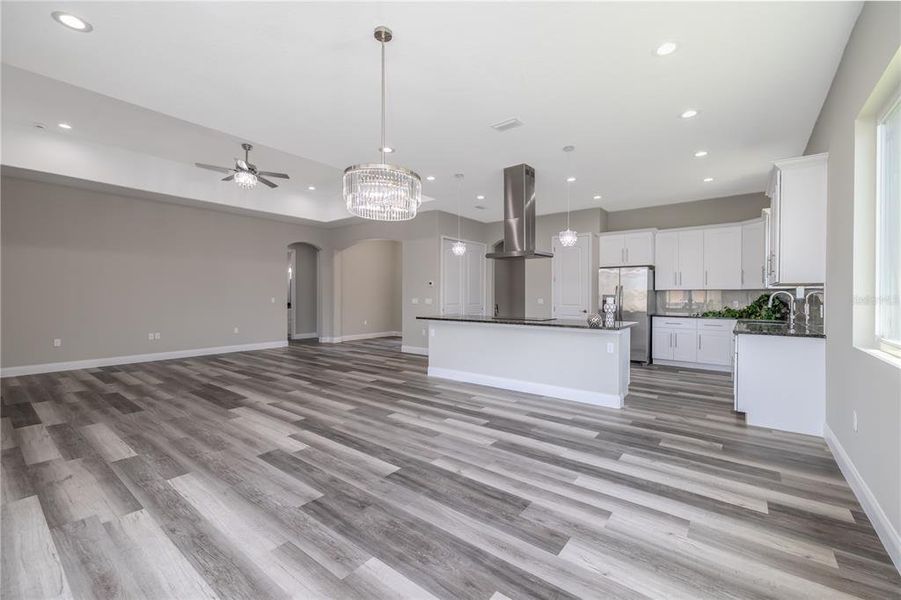 Spacious, unfurnished interior of a new home in , Palm Coast (Image 16).