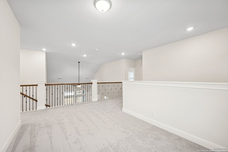 Spacious, unfurnished interior of a new home in Windsong - Reserve Series, Boerne (Image 26). Spacious, unfurnished interior of a new home in Windsong - Reserve Series, Boerne (Image 26).