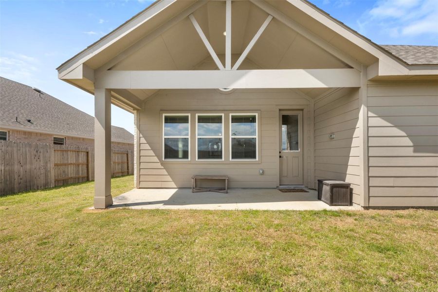 Exterior details and patio area of a home in , Dayton (Image 3).